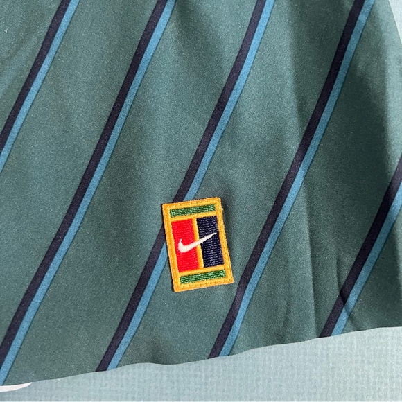 NWT Nike Club Dri-Fit Pleated Standard Fit Green Stripe Golf Skort - Picture 5 of 9